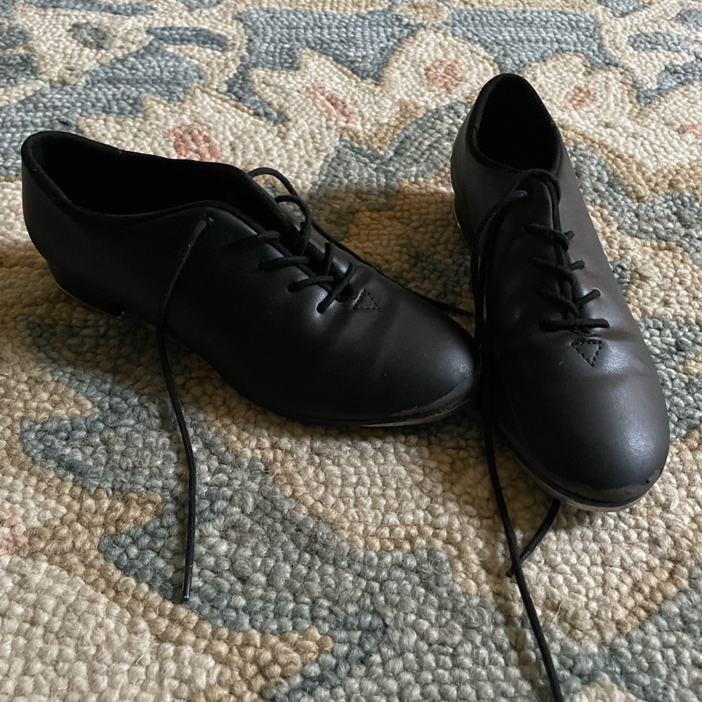 So Danca tap shoes